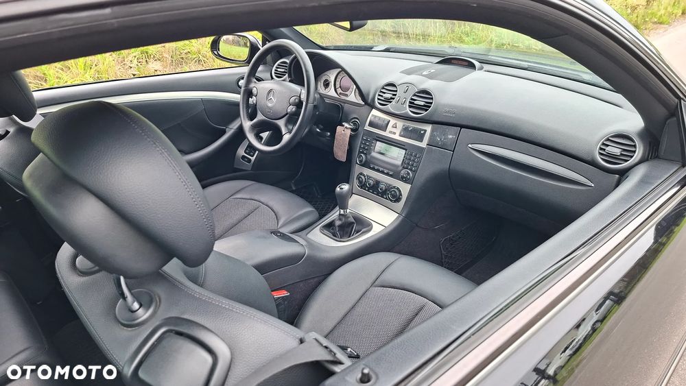 Mercedes-Benz CLK 200 Kompressor Avantgarde Sport Edition - 32