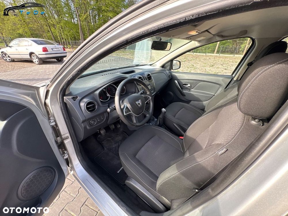 Dacia Sandero - 23