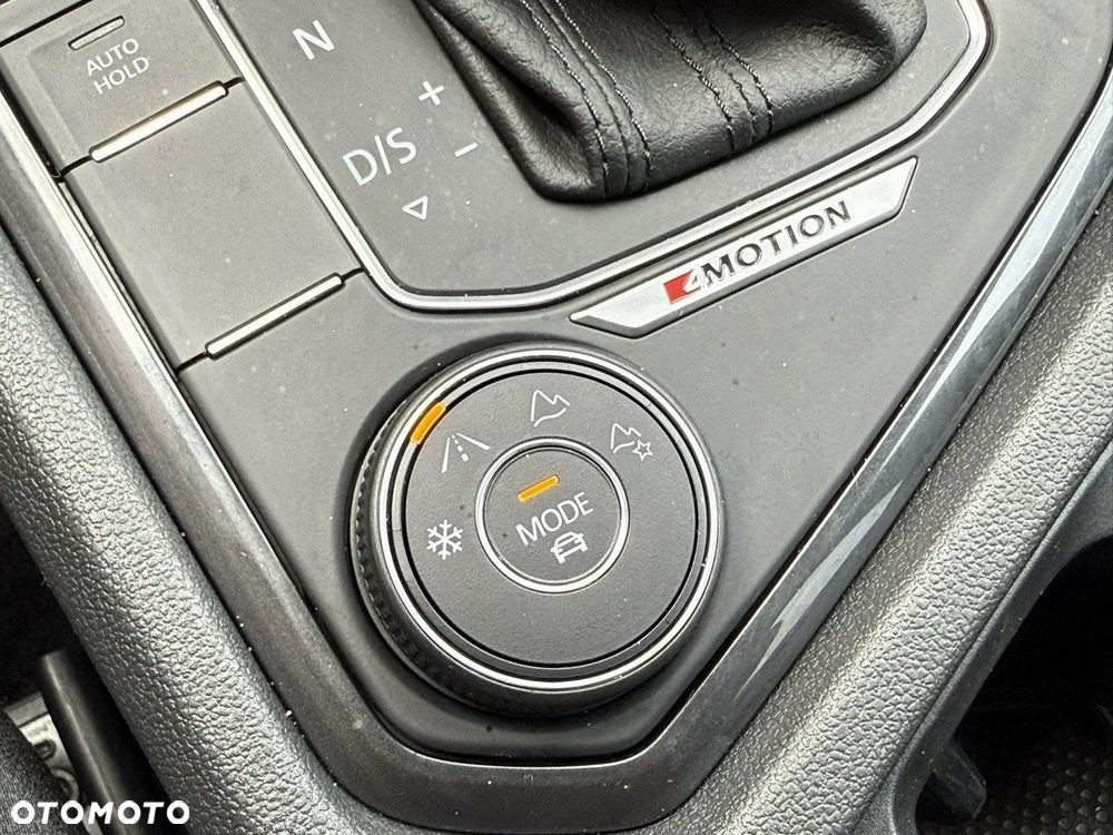 Volkswagen Tiguan Allspace - 32