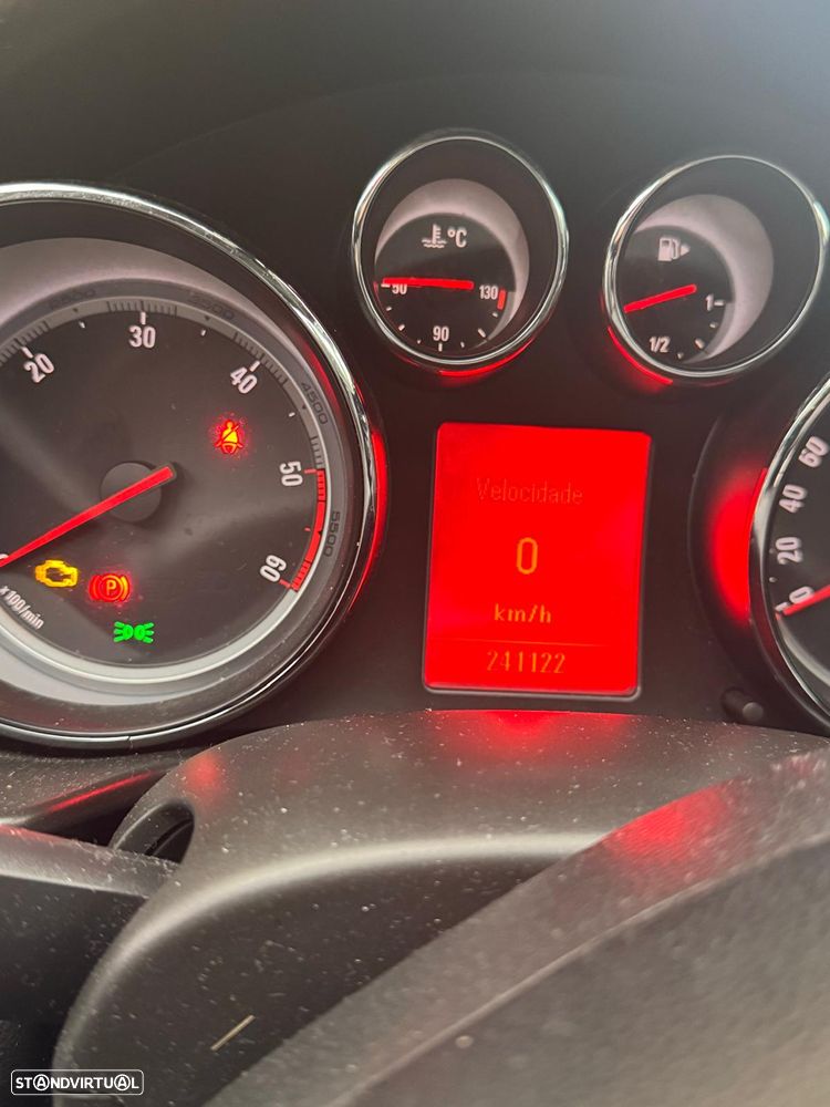 Opel Insignia Sports Tourer 2.0 CDTi Cosmo - 9