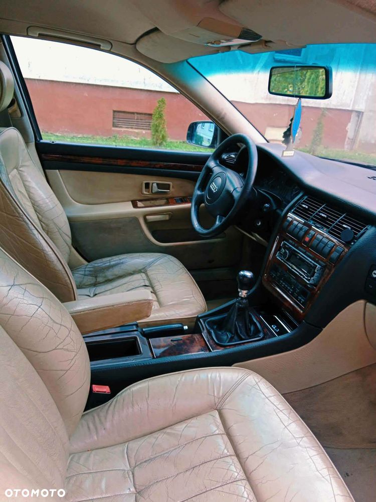 Audi A8 2.5 TDI - 6
