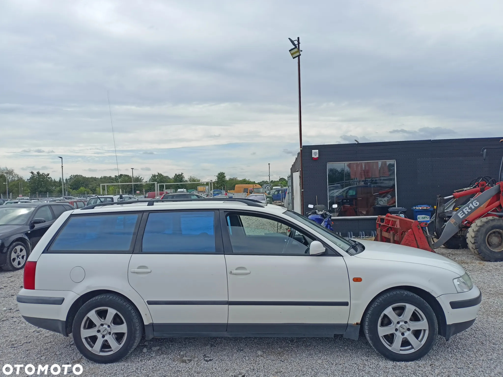 Volkswagen Passat 1.8 - 5