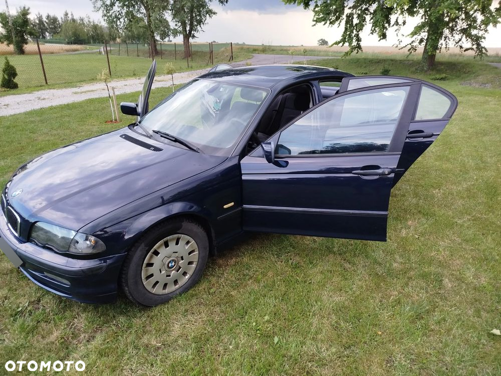 BMW Seria 3 316i - 2