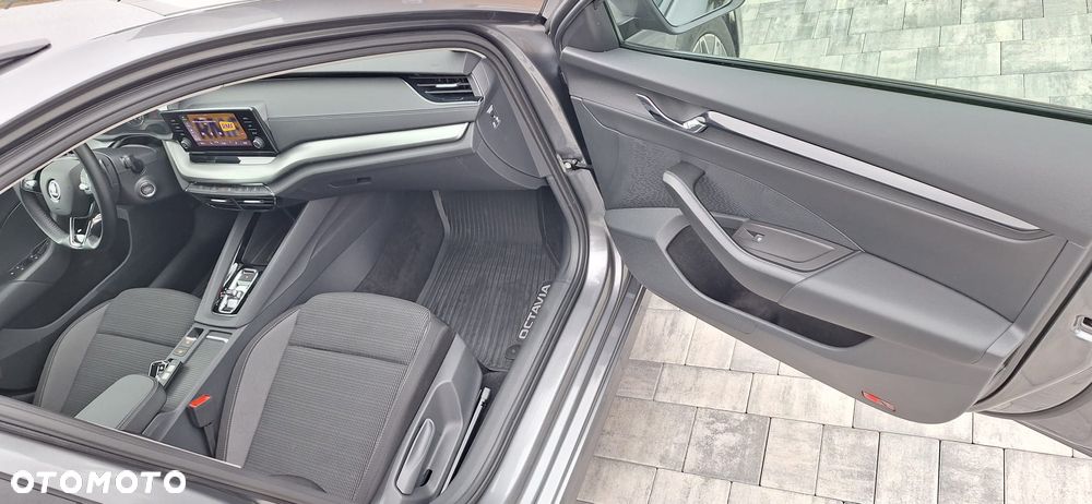 Skoda Octavia 1.5 TSI e-TEC DSG Ambition - 14