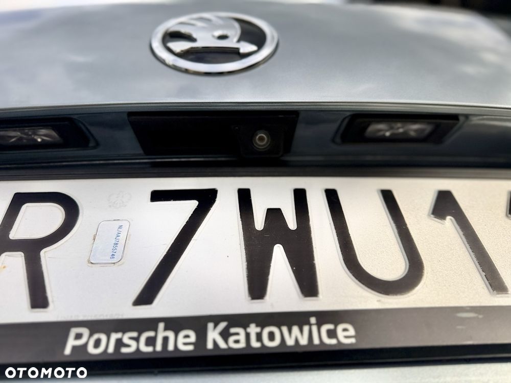 Skoda Superb 2.0 TDI 4x4 L&K DSG - 34