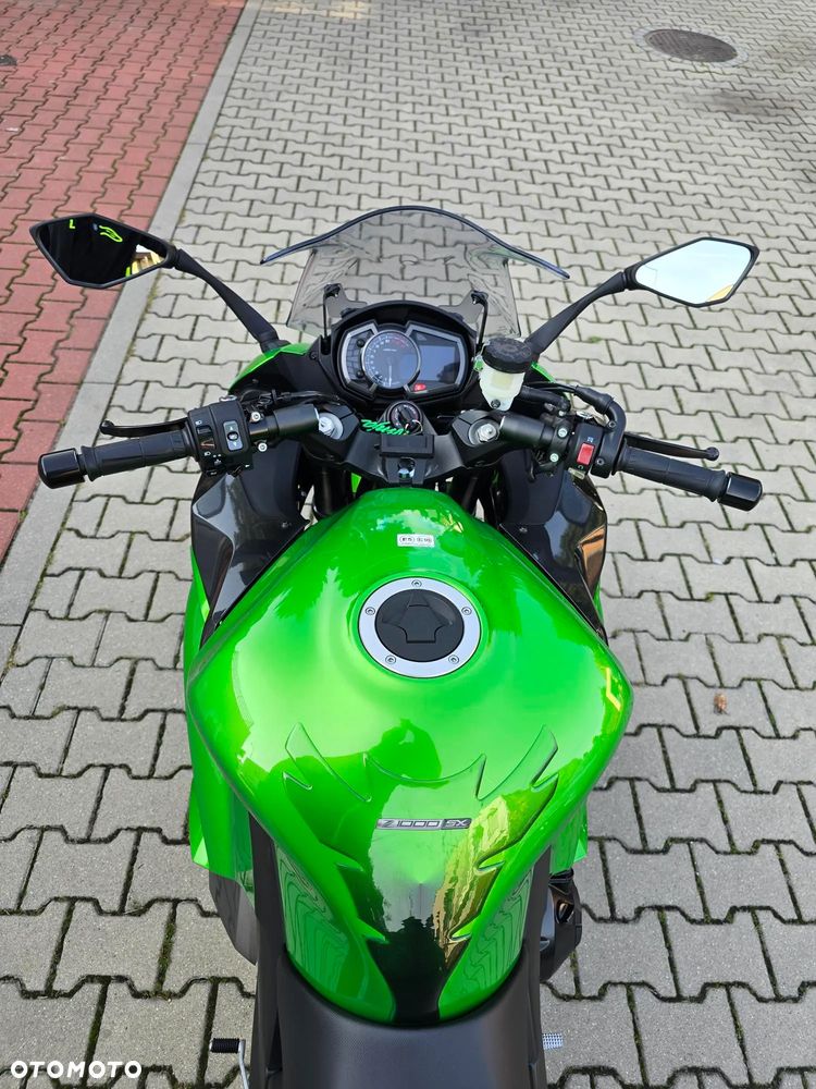 Kawasaki Z - 12