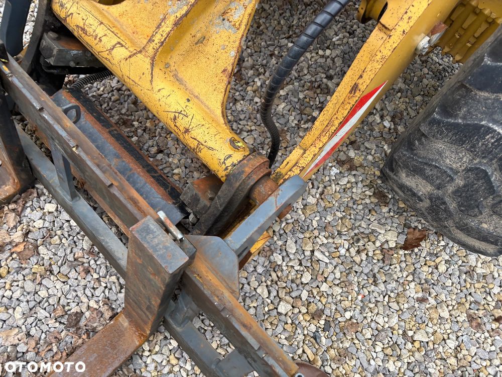 Caterpillar 907H2 rekin 4x4 łyzka dzielona z niemiec - 5