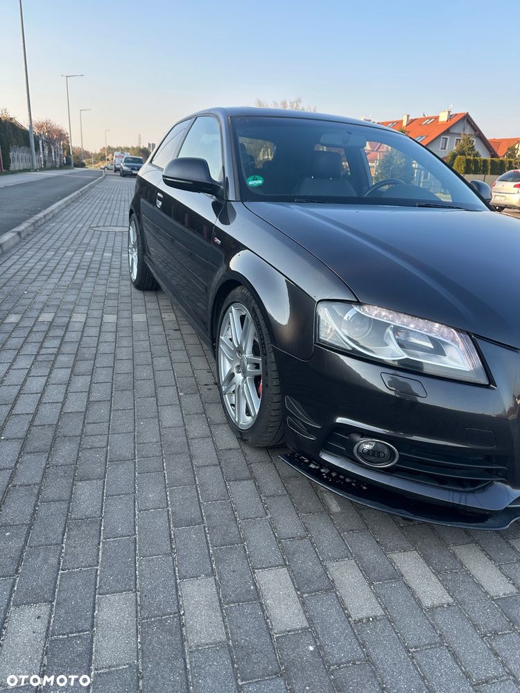 Audi A3 3-drzwiowe 1.8 TFSI S line Sportpaket - 2