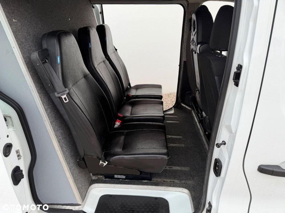 Renault Trafic - 14