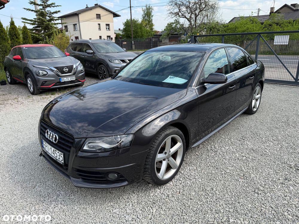 Audi A4 Limousine - 1