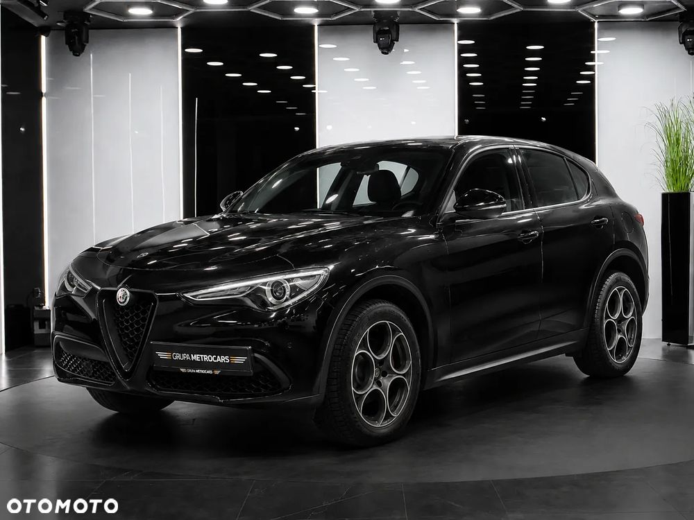 Alfa Romeo Stelvio 2.0 Turbo Sprint Q4 - 2