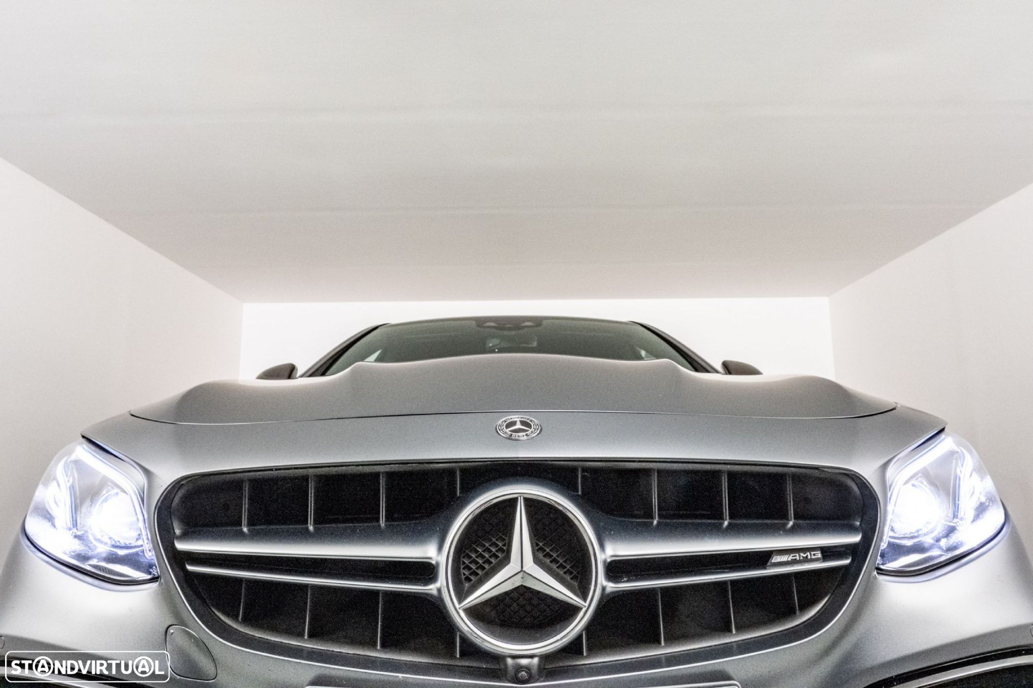 Mercedes-Benz E 63 AMG S 4-Matic+ - 17