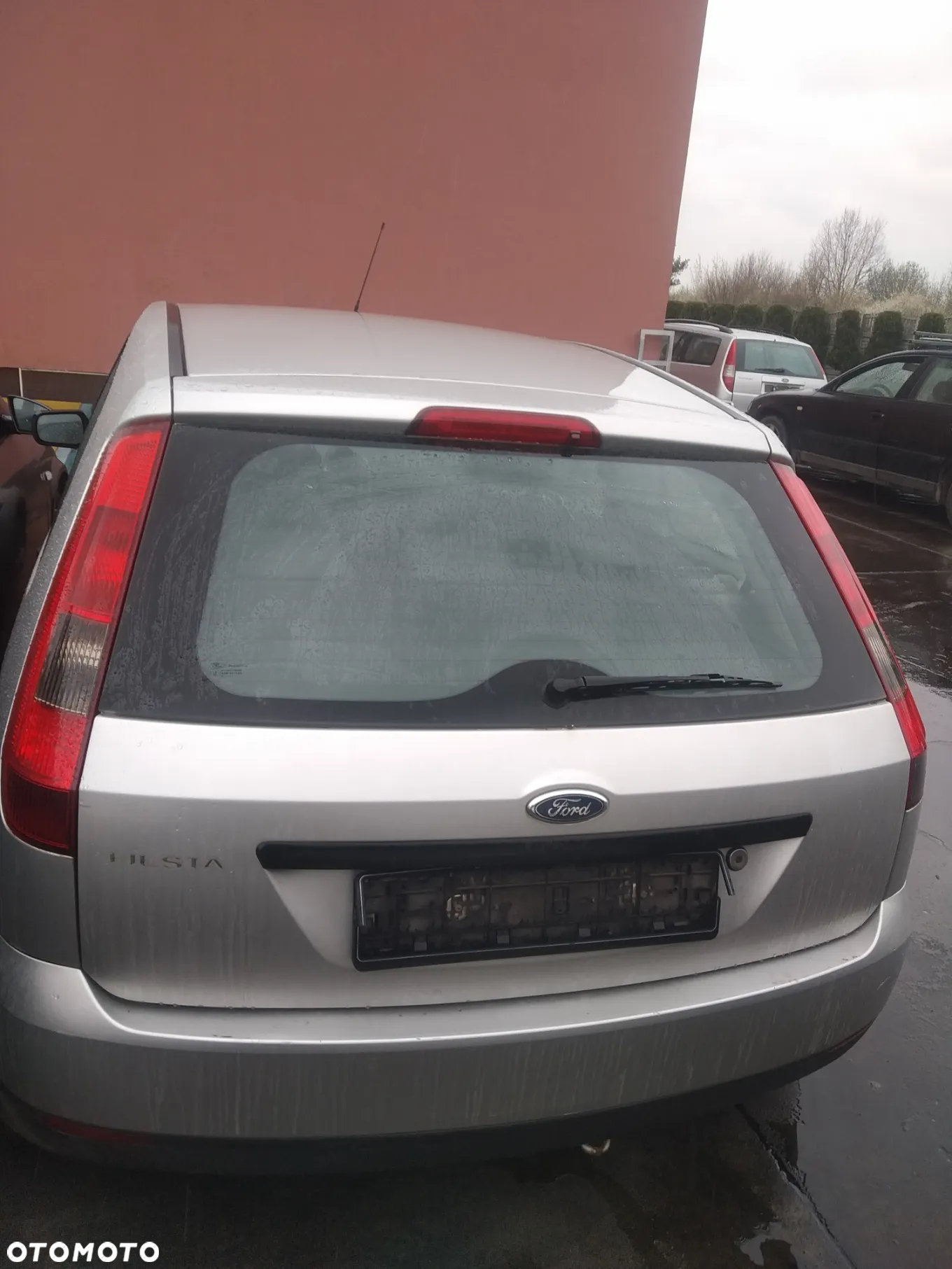 FORD FIESTA MK5 02-05 1.3 8V - MASKA PRZÓD 62 - 9