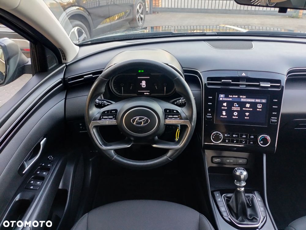 Hyundai Tucson 1.6 T-GDi 2WD Pure - 16