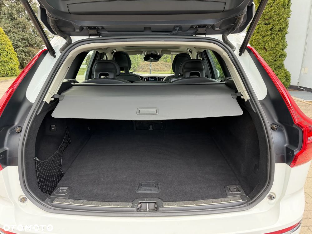 Volvo XC 60 D4 AWD Inscription - 28