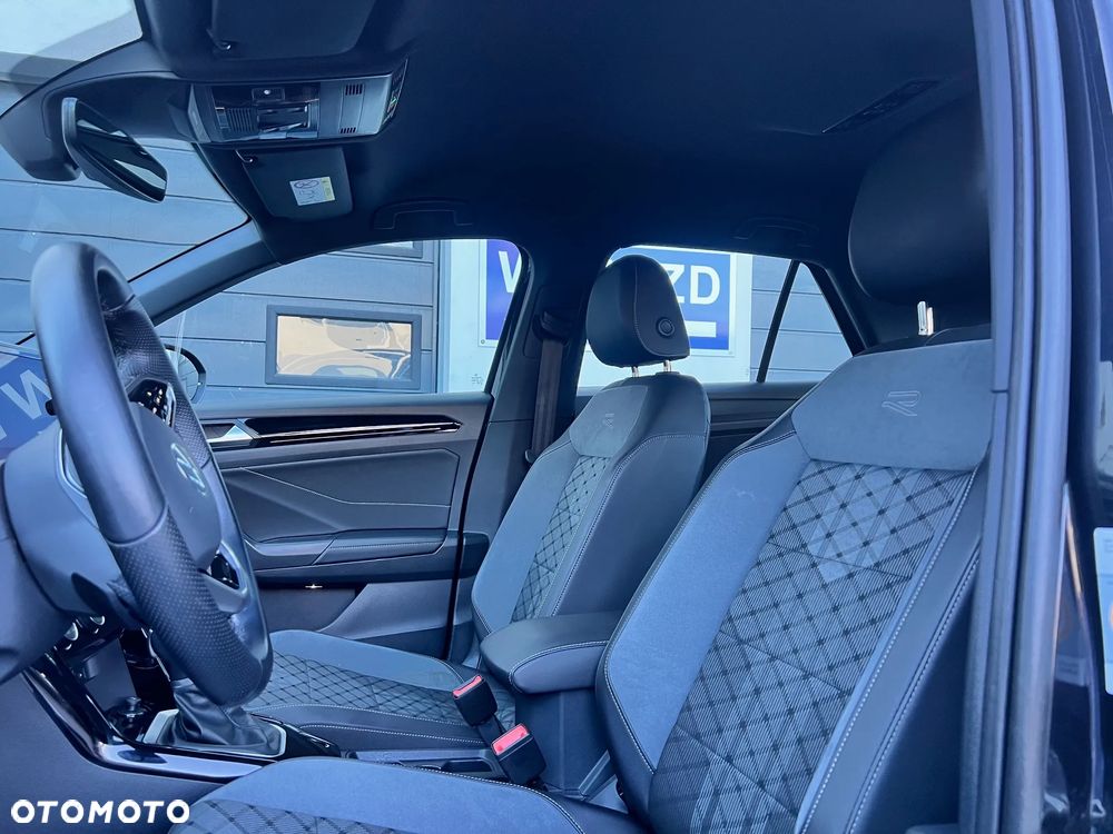 Volkswagen T-Roc 1.5 TSI R-Line DSG - 26