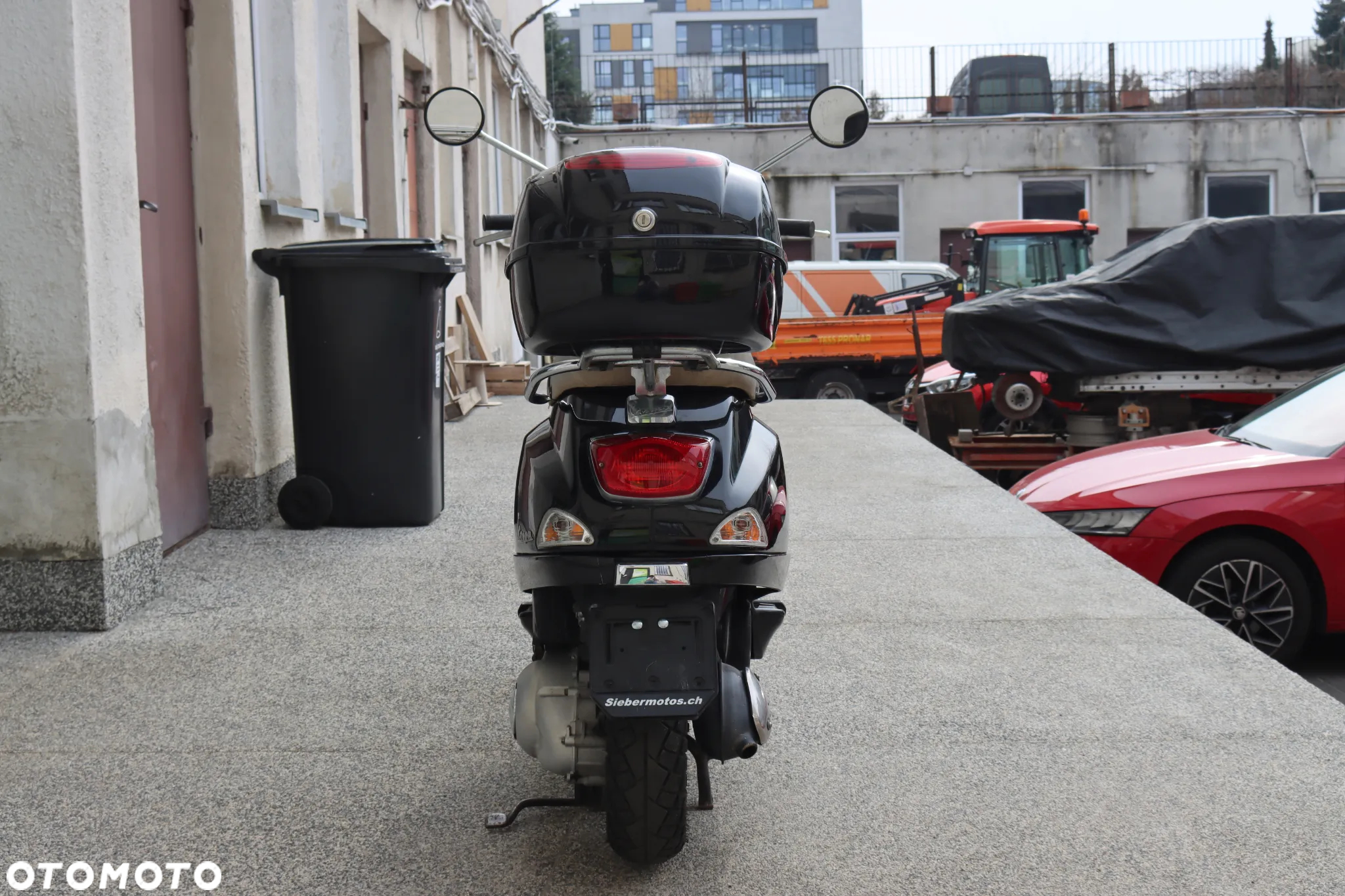 Vespa LX - 3