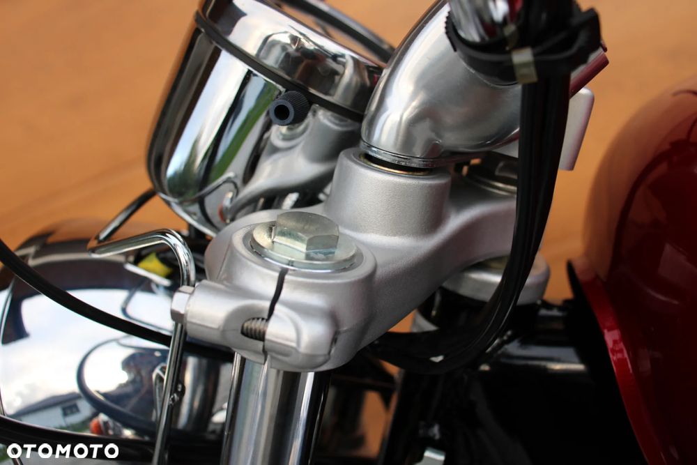 Yamaha XV - 12