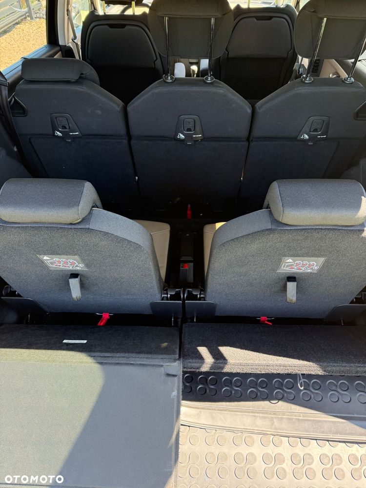 Citroën C4 Picasso THP 155 Exclusive - 4