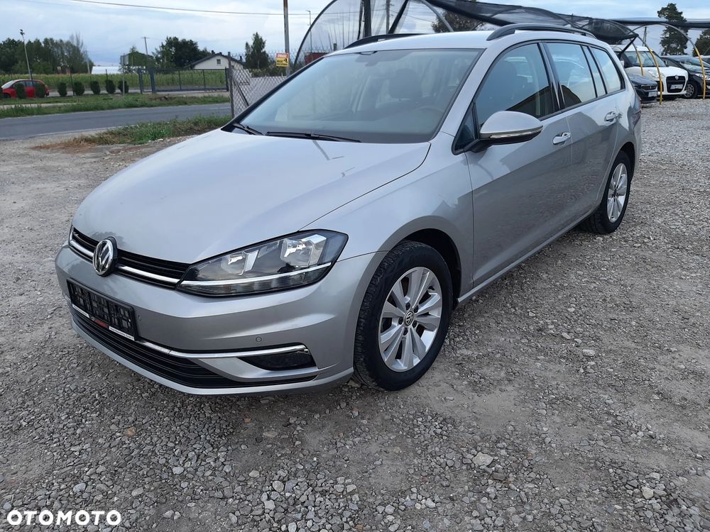 Volkswagen Golf 1.6 TDI (BlueMotion Technology) Comfortline - 1
