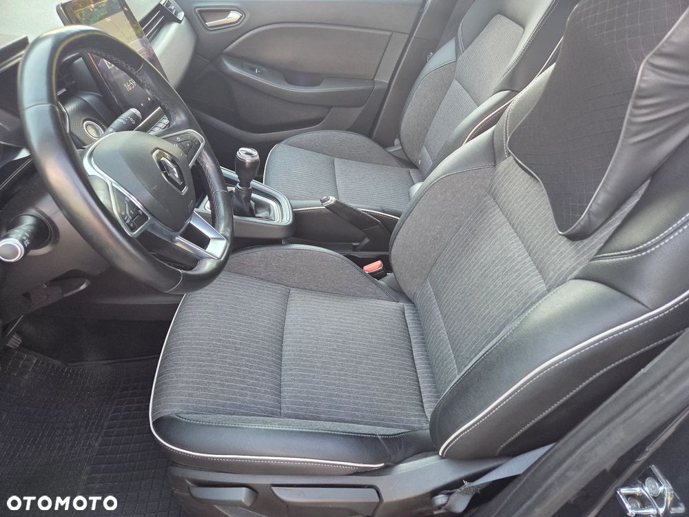 Renault Clio TCe 100 EXPERIENCE - 12
