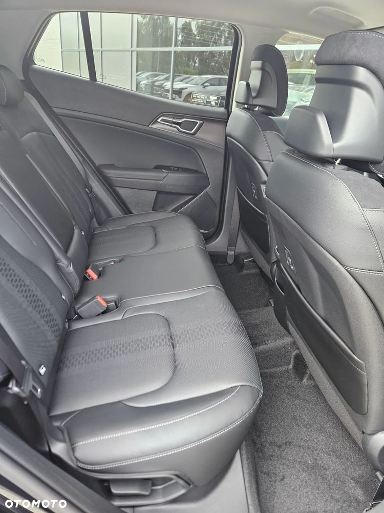 Kia Sportage 1.6 T-GDI Business Line 2WD DCT - 11