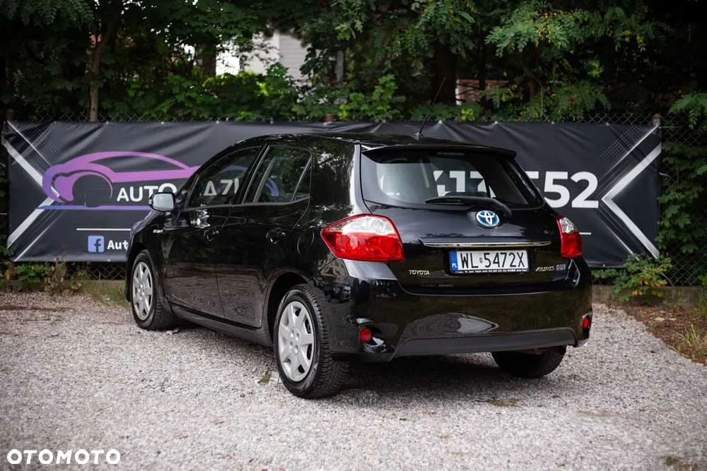 Toyota Auris 1.8 Travel - 5