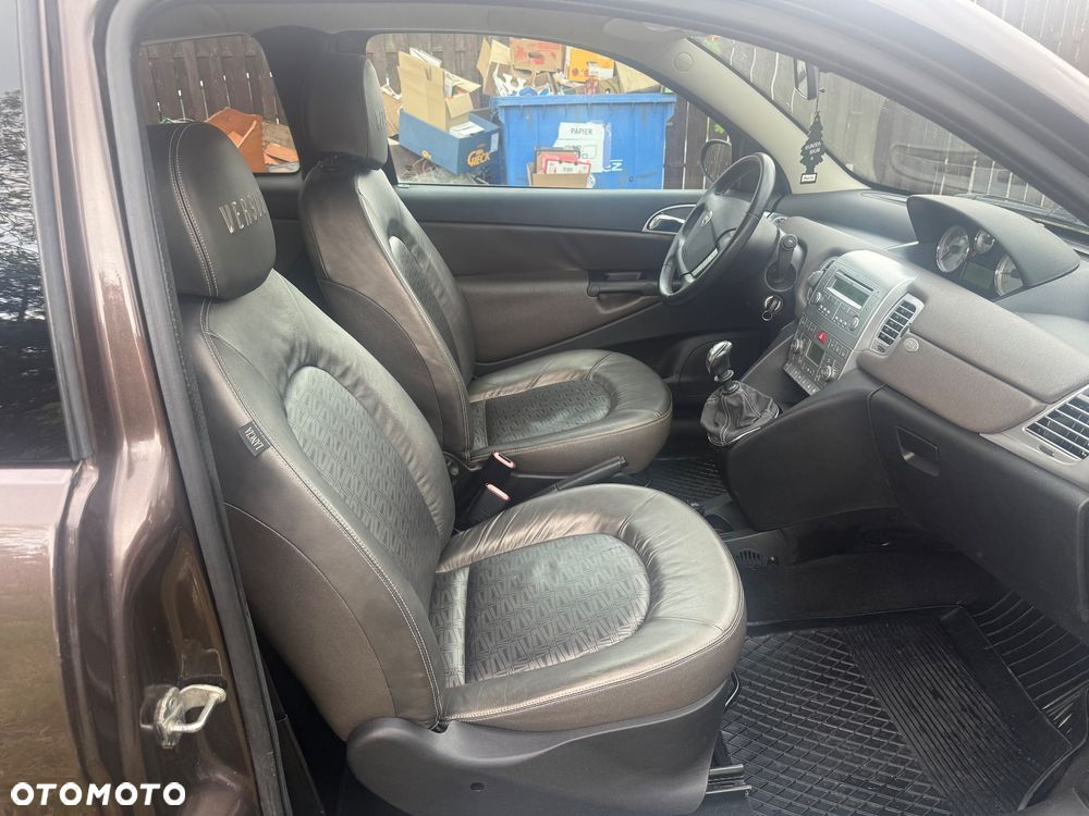 Lancia Ypsilon 1.4 16V Versus (4 os.) - 7