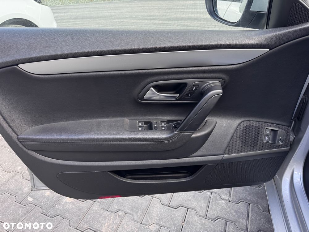 Volkswagen Passat CC 2.0 TSI DSG - 16