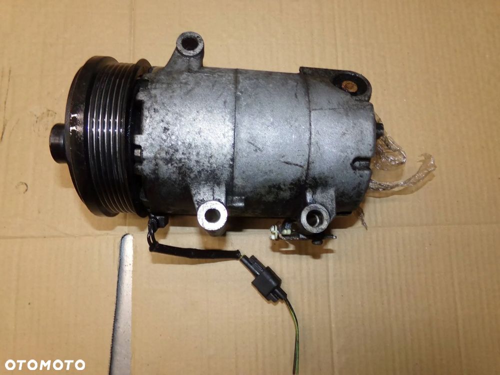 SPRĘŻARKA KLIMATYZACJI FOCUS MK2 C-MAX - 3