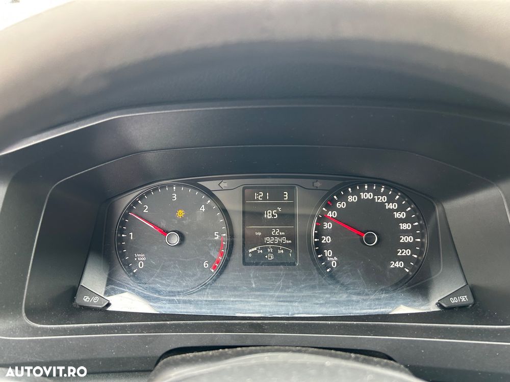 Volkswagen Transporter - 6