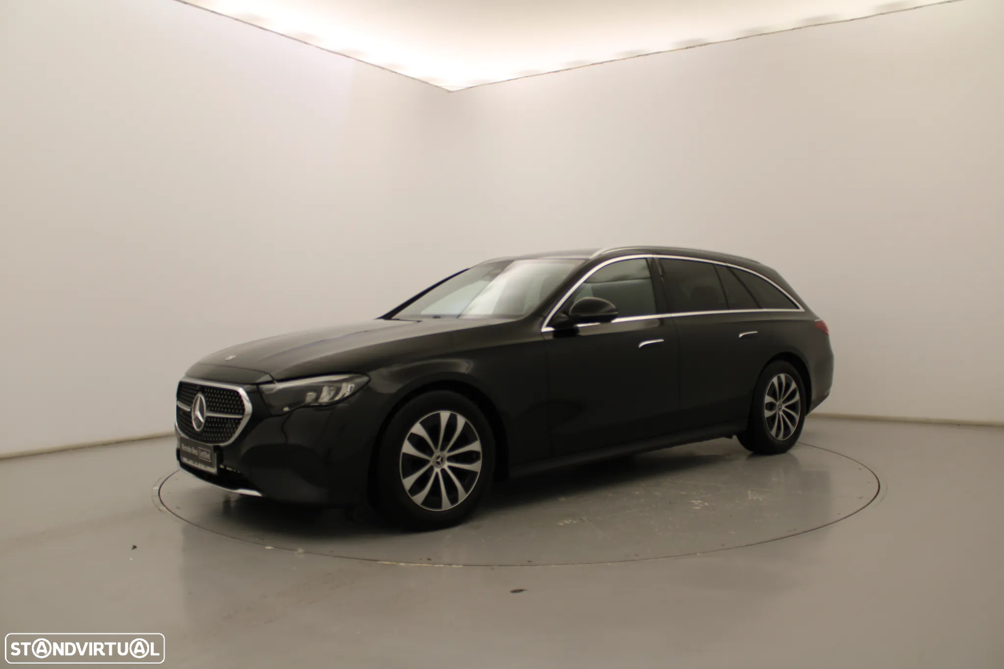 Mercedes-Benz E 220 d - 14
