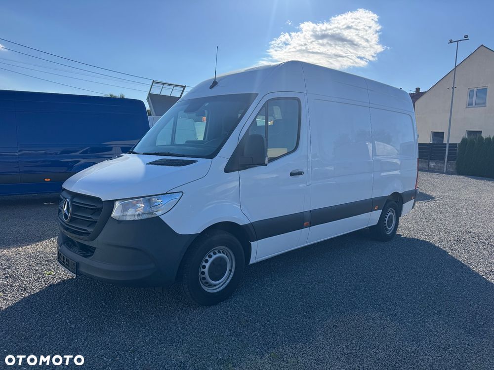Mercedes-Benz Sprinter średni wysoki - 1