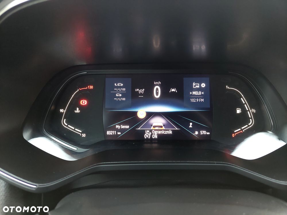 Renault Clio BLUE dCi 115 BUSINESS EDITION - 17