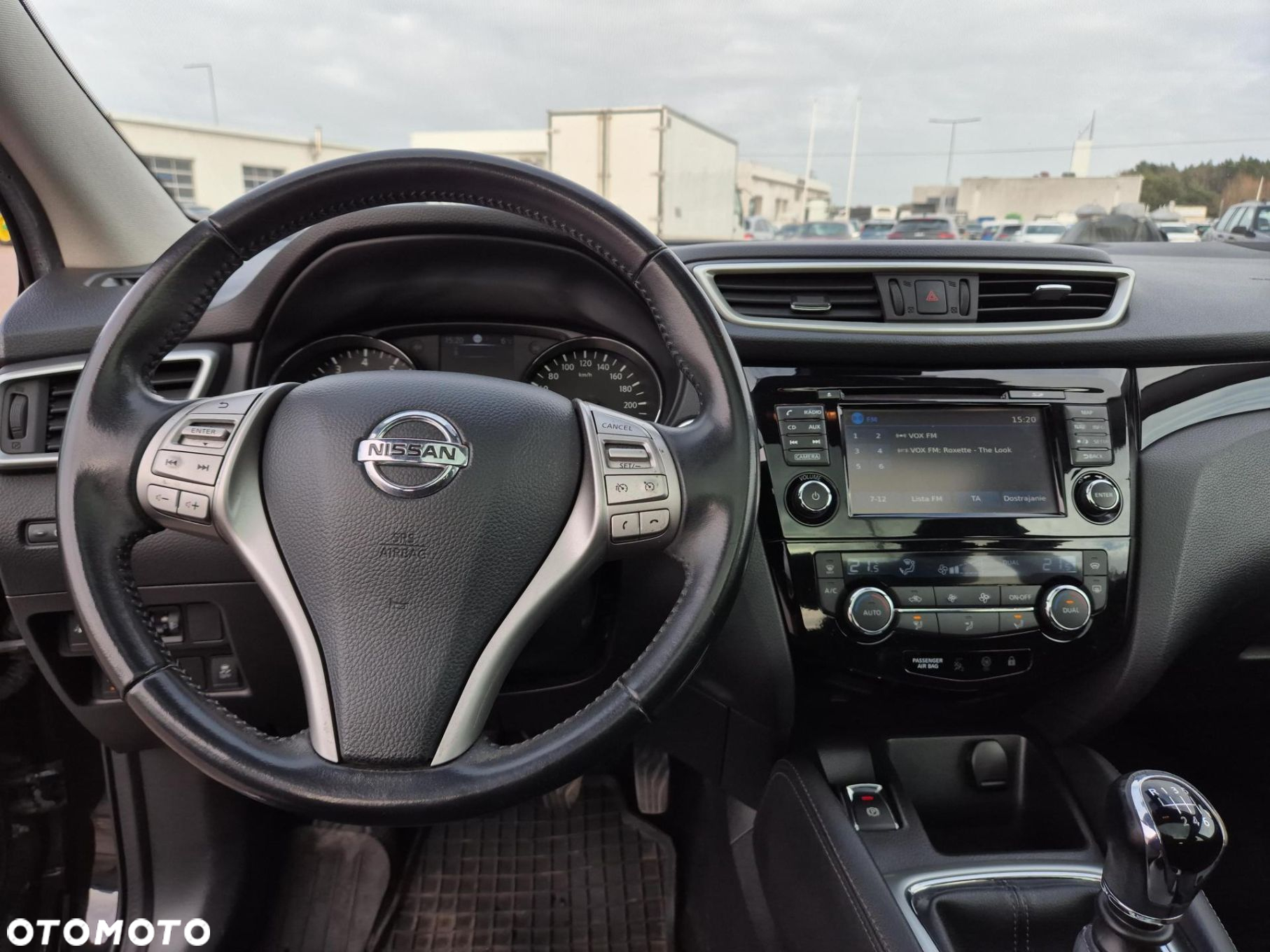 Nissan Qashqai 1.6 DIG-T Tekna - 13