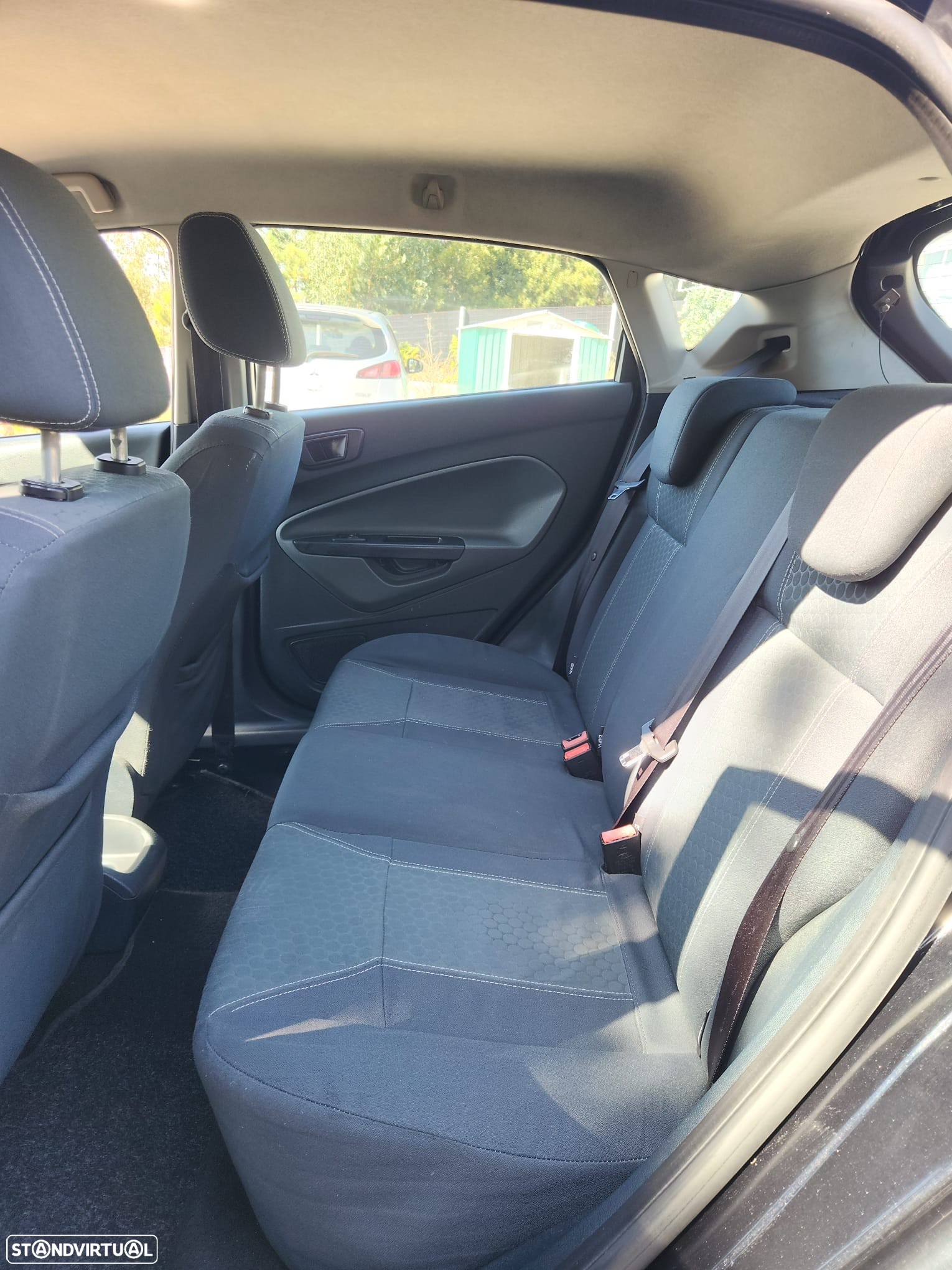Ford Fiesta 1.4 TDCi Titanium - 9
