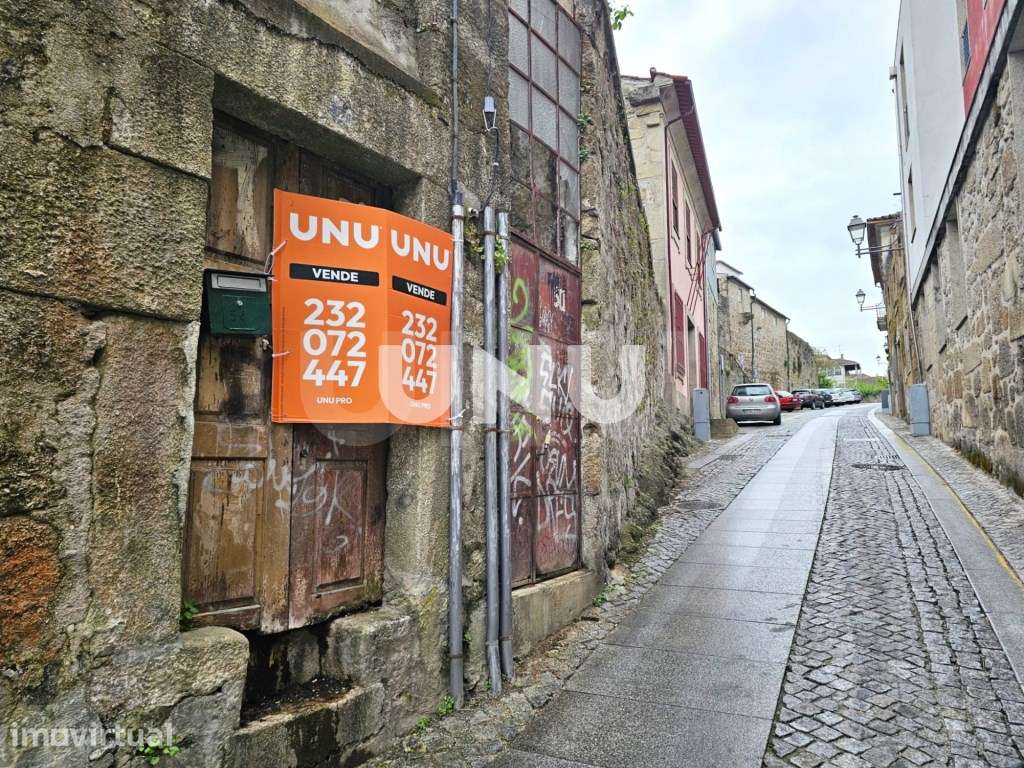 Moradia T6 - Zona Histórica de Viseu - Grande imagem: 2/18