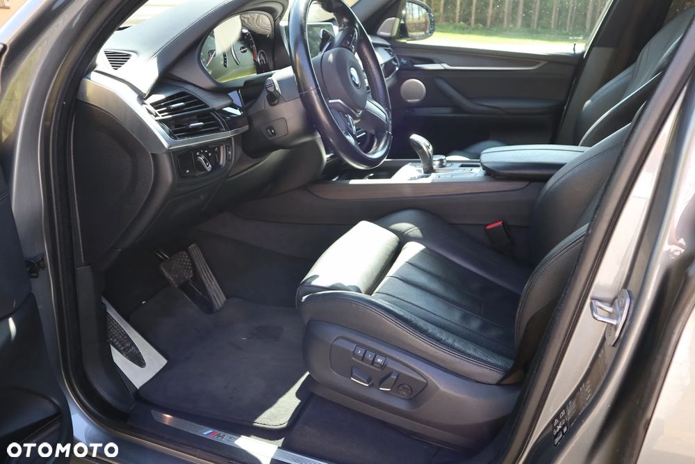 BMW X5 M M50d - 9