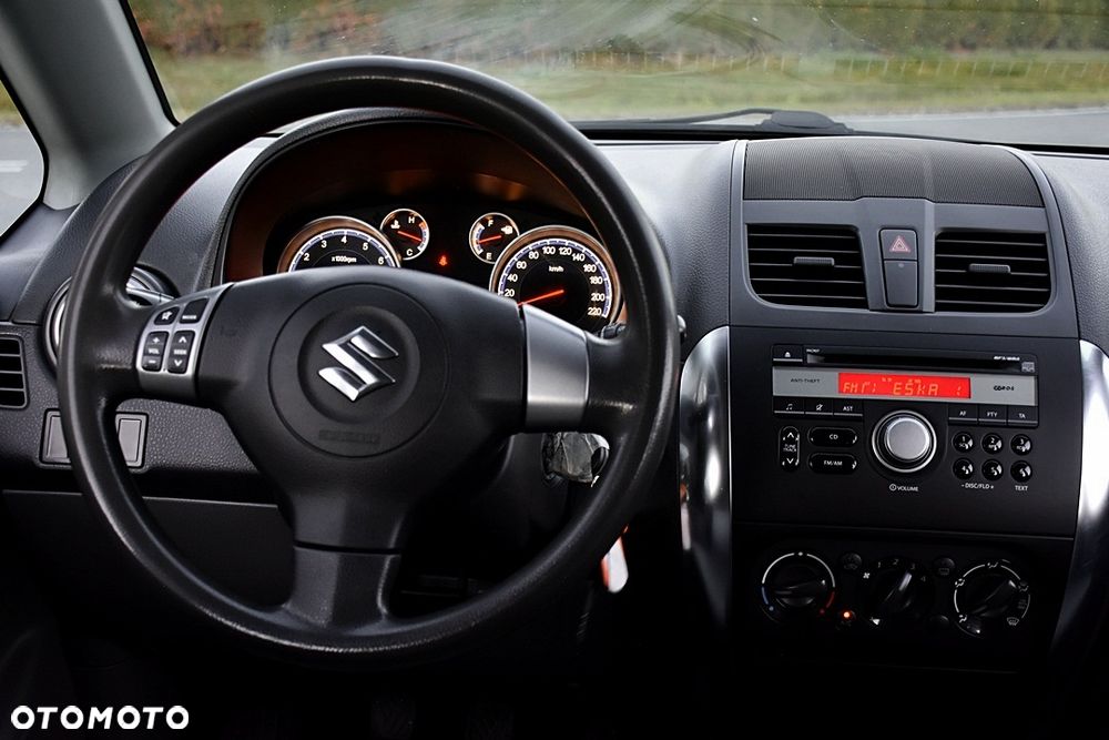 Suzuki Sx4 2009 photo 5