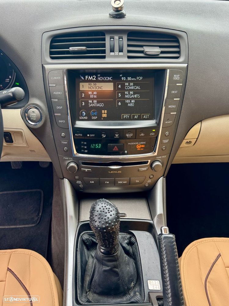 Lexus IS 220 d Executive 6G - 15