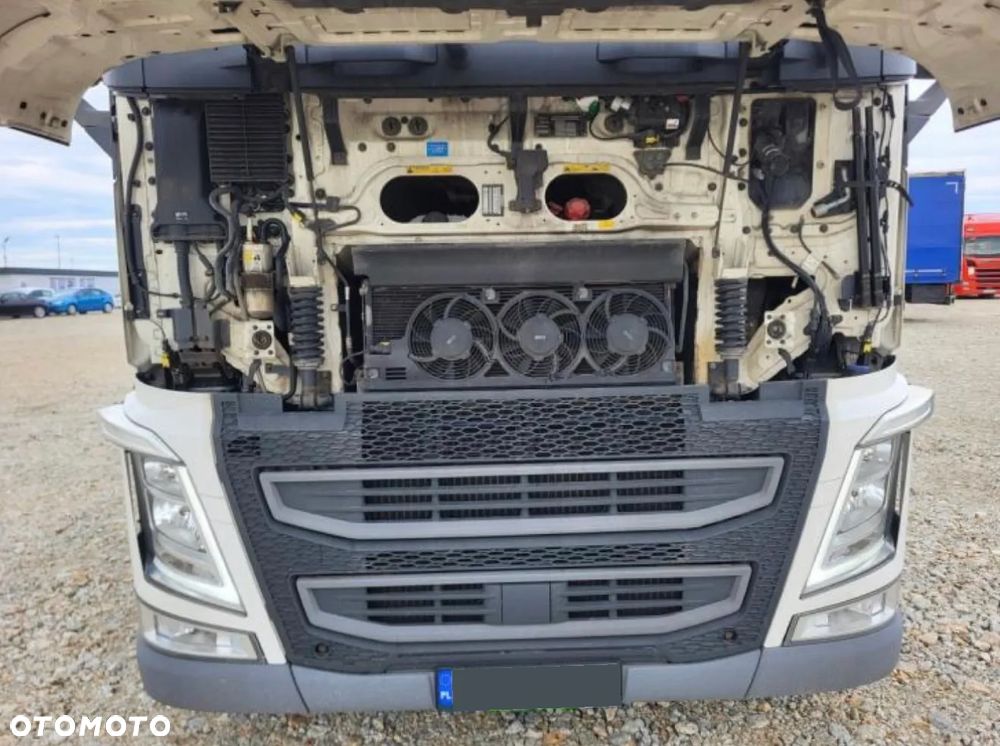 Volvo FH 500 XXL LOW DECK MEGA / TYLKO 616 412 KM PARK COOL / KLIMA POSTOJOWA / NOWY TACHOGRAF GEN2v2 / ORYGINALNY PRZEBIEG / NAJWYŻSZA KABINA XXL / 2 ZBIORNIKI PALIWOWE / CAŁE NA PODUSZCE / 2018 ROK !! - 11