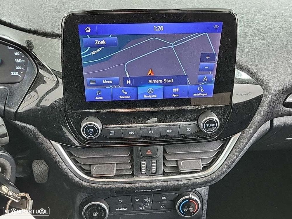 Ford Fiesta 1.0 EcoBoost S&S TITANIUM - 13