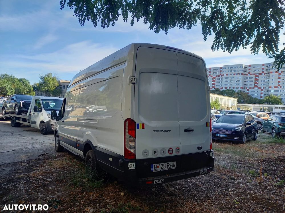 Ford Transit - 31