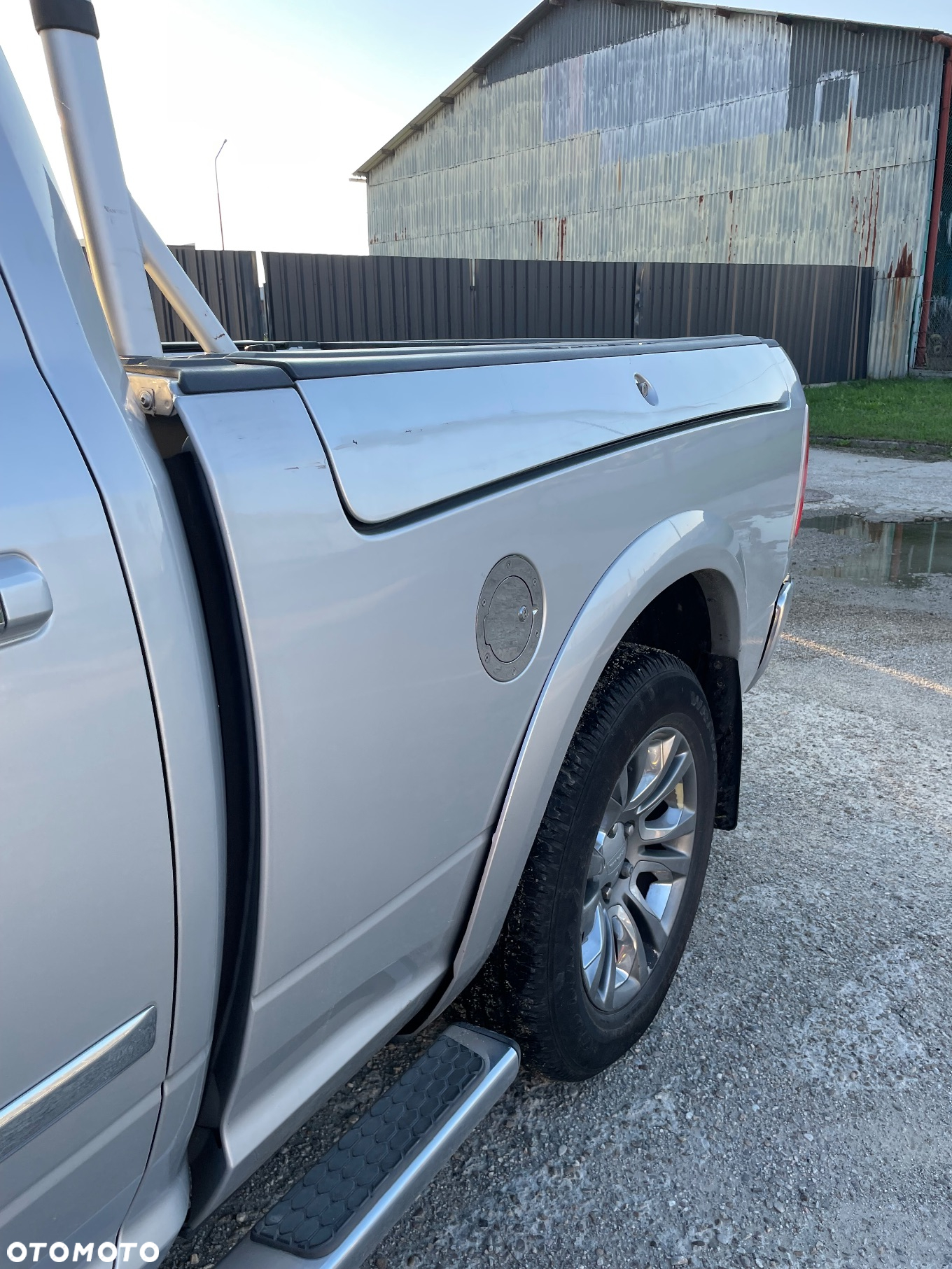 RAM 1500 Crew Cab Laramie - 12