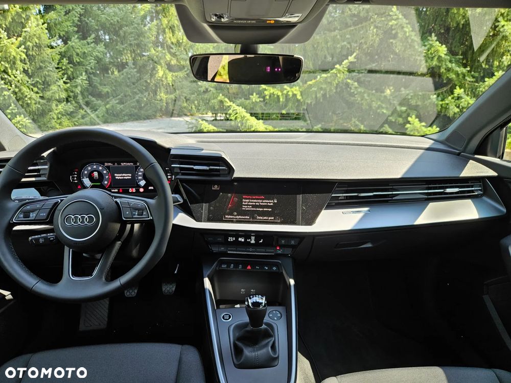 Audi A3 Sportback 30 TFSI - 11