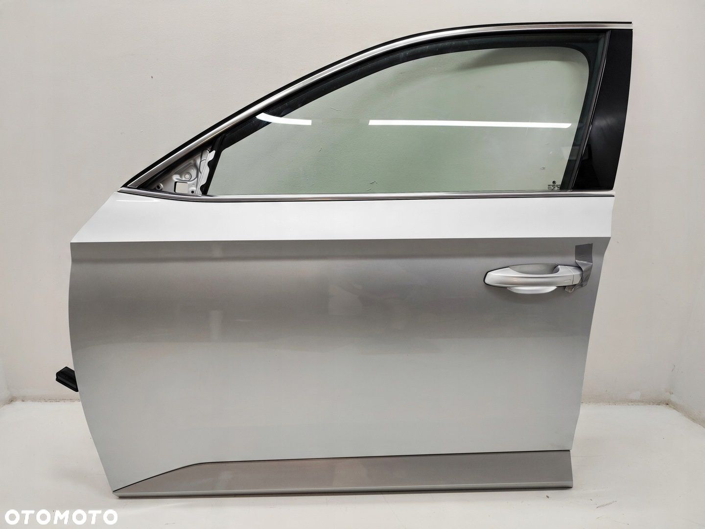 SKODA SUPERB III LIFT DRZWI PRZÓD LEWE LA7W - 1