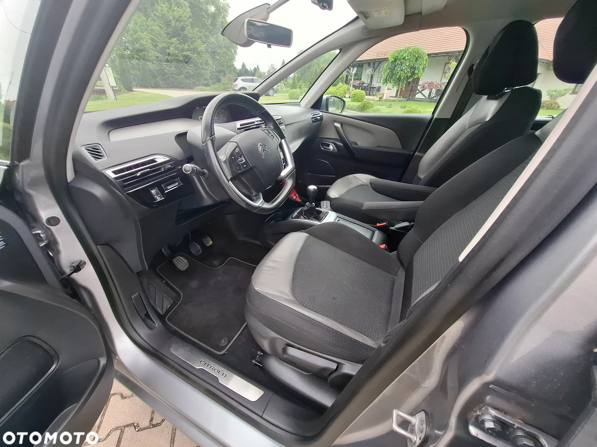 Citroën C4 Picasso PureTech 130 Stop&Start Exclusive - 22