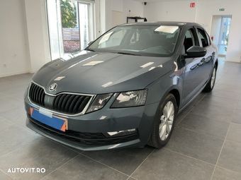 Skoda Octavia - 1