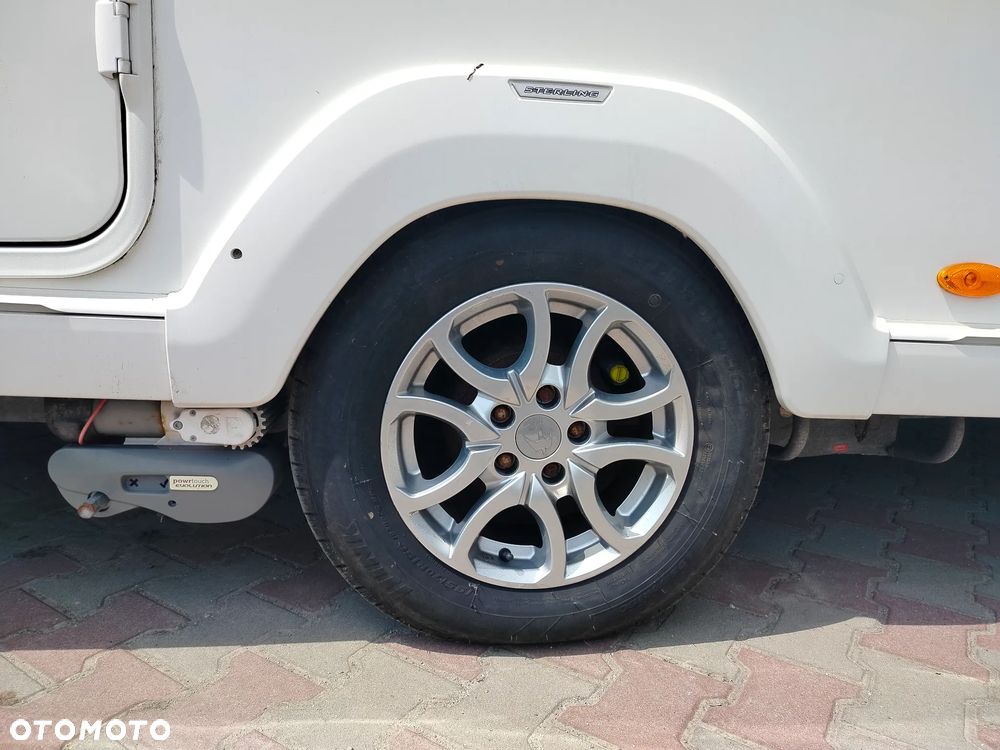 SWIFT Continental 570 - 34