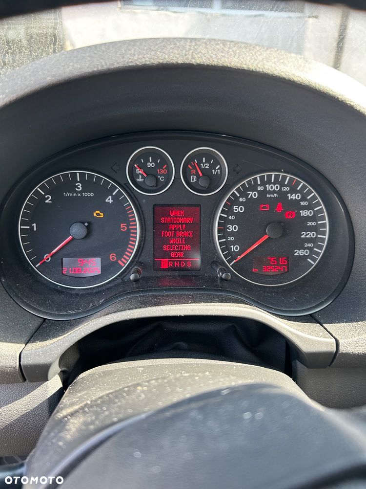 Audi A3 Sportback 2.0 TDI DPF Attraction S tronic - 12